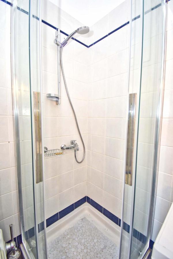 Apartamento Pebbles And Sea At Barbati With Shared Pool Exterior foto