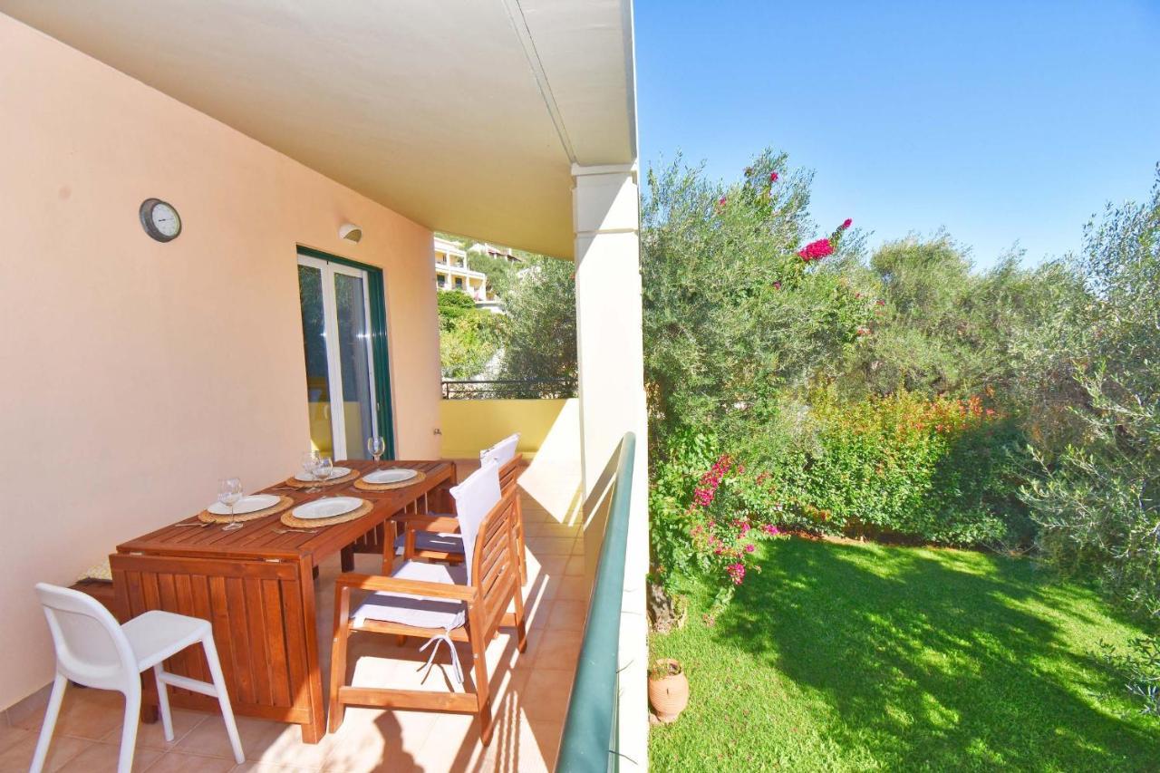 Apartamento Pebbles And Sea At Barbati With Shared Pool Exterior foto