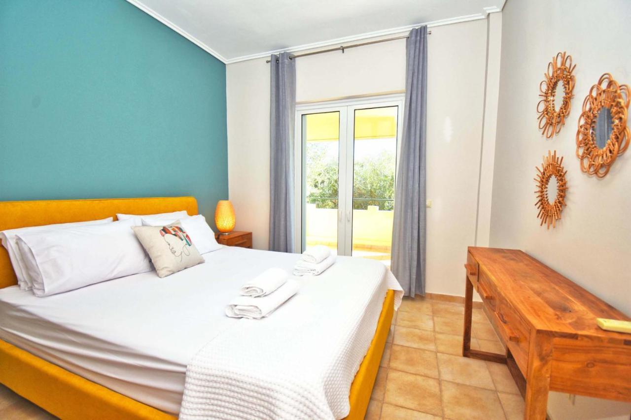 Apartamento Pebbles And Sea At Barbati With Shared Pool Exterior foto
